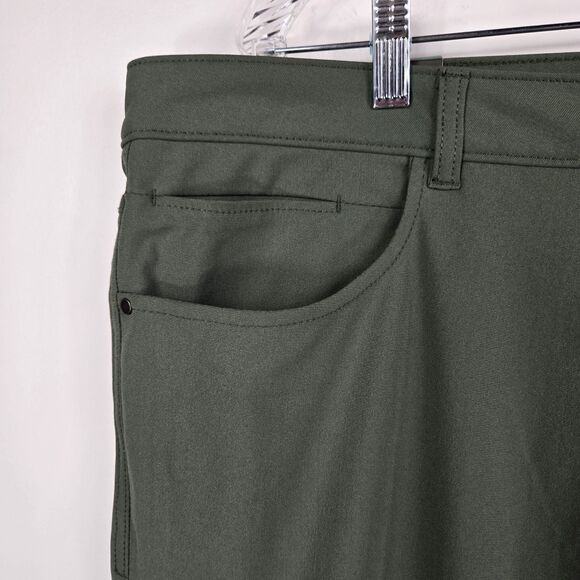 Members Mark Men's Size 40x32 Benton Performance Pants Green NWT - Picture 3 of 7